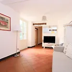 Exclusive Apartment In Center Le Cicale Ai Rolli