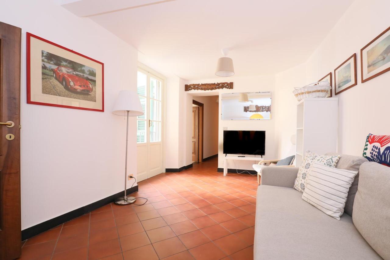 Exclusive In Center Le Cicale Ai Rolli Appartement Genua